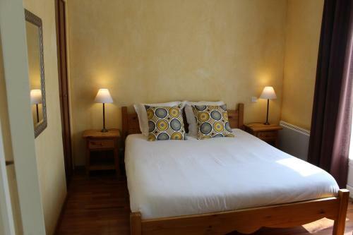 Hotel Logis Le Quai Fleuri