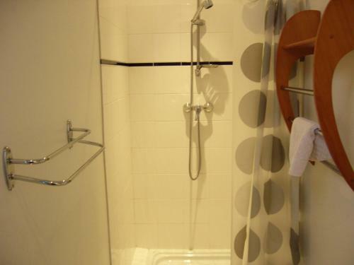Hostal La Maison De Kerdi�s