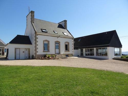 Hostal La Maison De Kerdi�s