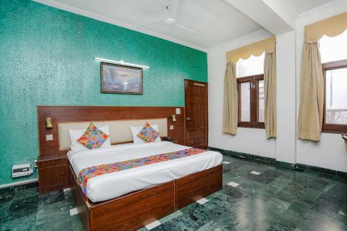 Hotel Fabexpress Primero I