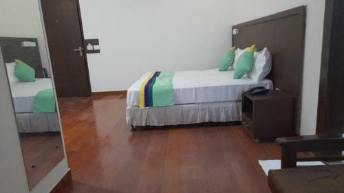 Hostal Birdhouse Residency