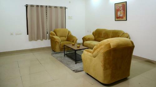 Hotel White Fern Stays