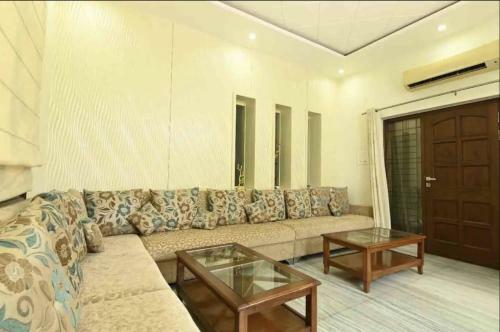 Hostal The Sanidhya Cottage
