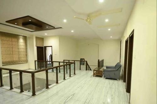 Hostal The Sanidhya Cottage