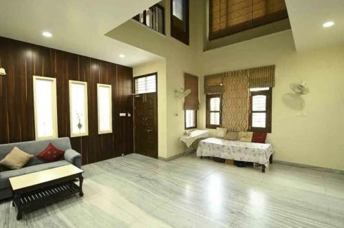 Hostal The Sanidhya Cottage