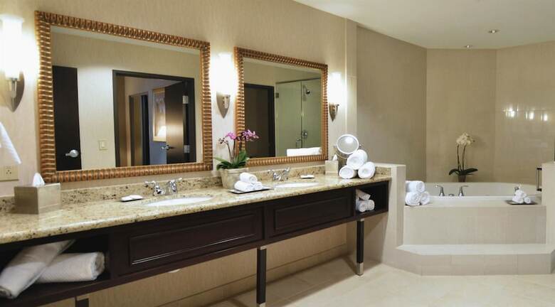 Hotel Hilton Dallas Southlake Town Square