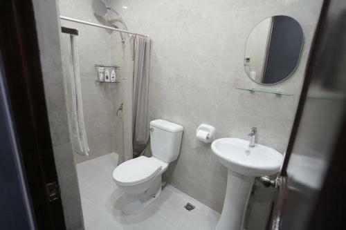 Cozy Crib In Tagaytay Highlands With Jacuzzi