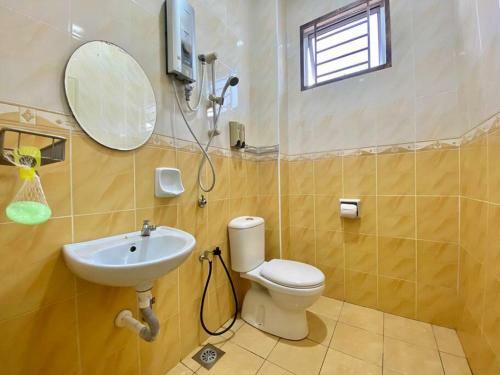 ?timber Homestay?mount Austin Johor Bahru
