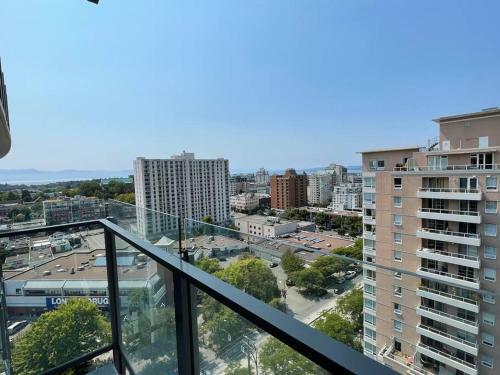 Apartamento Modern And Spacious 2 Bedroom Downtown Suite With Ocean Views