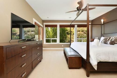Bear Mountain Executive Stay