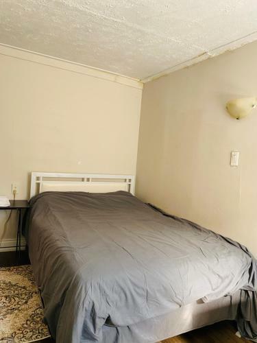 Apartamento Decent Suite East York Space Share Toronto Canada
