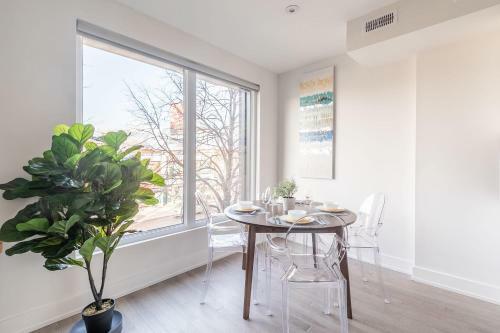 Apartamento Upscale 3br Apt - With Netflix - Near High Park!