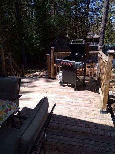 Cheerful Beautiful Cottage 3 Bedroon