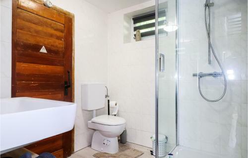 Awesome Home In Neckenmarkt With #184