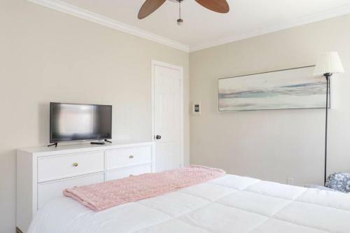 Apartamento 2bd/2ba In Belmont Shores! Close To Everything!