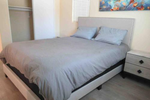 Cheerful 4-bedroom New House With Parking