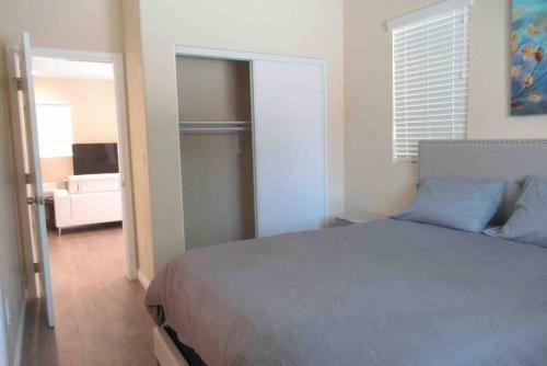 Cheerful 4-bedroom New House With Parking