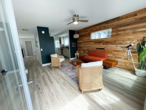 Mile To Ocean! *new* Socal Private Vacation Home
