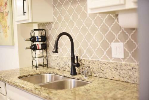 Mile To Ocean! Pet Friendly! *new* Socal Cottage