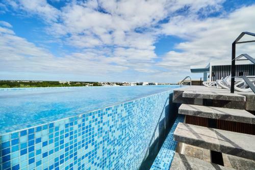 Apartamento Lively Stylish Studio Perfect For Couples Awesome View From Rooftop Terrace Infinity Pool