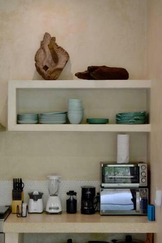 Apartamento Chic-modern Apt W/pool, Garden, Parking & 3 Bikes