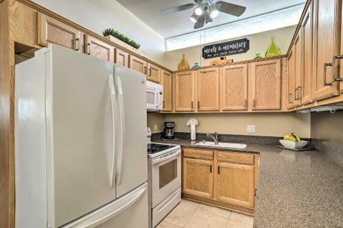 Apartamento Palm Desert Getaway With Pool - Dog Friendly!