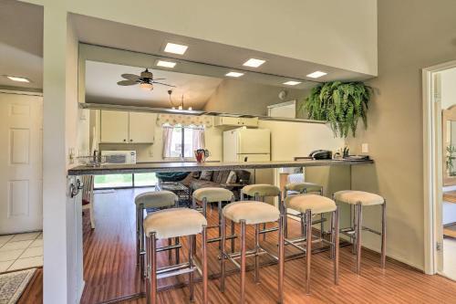 Pet-friendly Palm Desert Retreat With Patio!