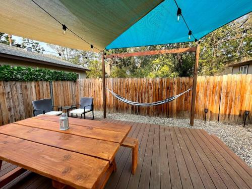 Sacramento Modern Bungalow Close 2 Ucd Med Center
