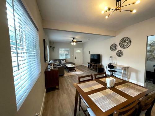Sacramento Modern Bungalow Close 2 Ucd Med Center