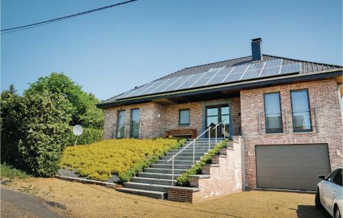 Five-bedroom Holiday Home In Somme-leuze