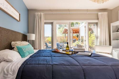 Spacious, Luxury Ocean Master Suite 2 Bd 1 Ba