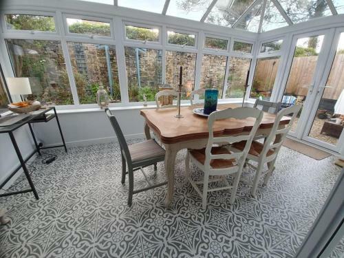 A Perfect Holiday Getaway House Fabulous Location