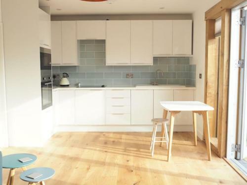 Apartamento Stunning Holiday Home With Garden