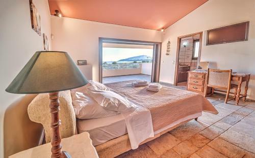 Sounio Beachfront Villa