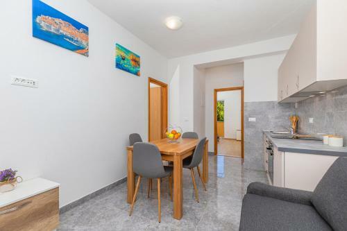 Olive Tree Apartment 1