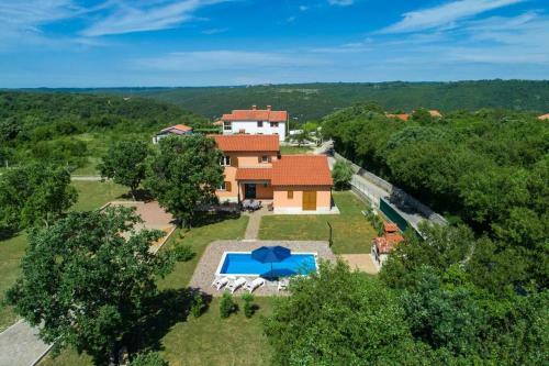 House Irma Labin
