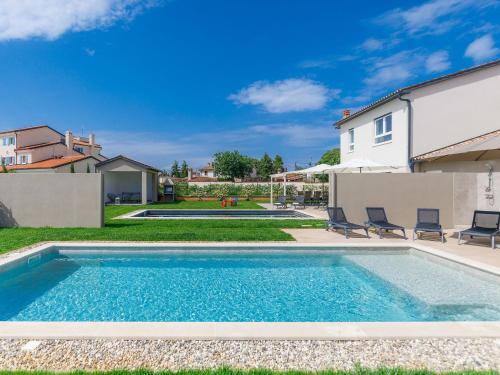 Holiday Home Villa Lea