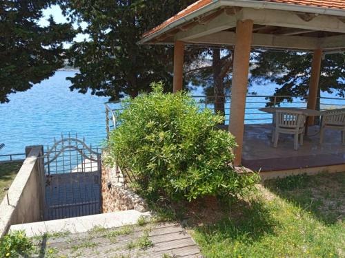 Apartment Grand View - Beachfront