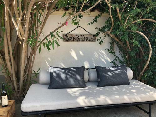 Villa Authentic Vila Nona By Nyc Interior Architect