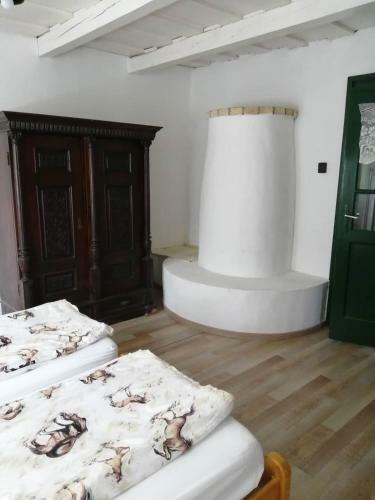 Szentm�ria Vend�gh�z