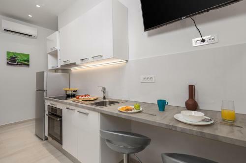 Lux Apartments
