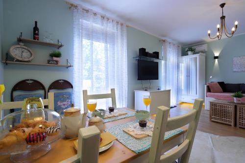 Studio Apartment Ada 2