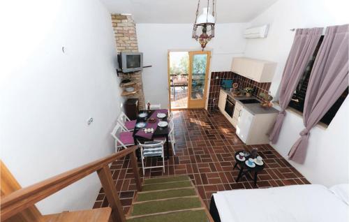 Amazing Home In Sibenik With 2 Bedrooms