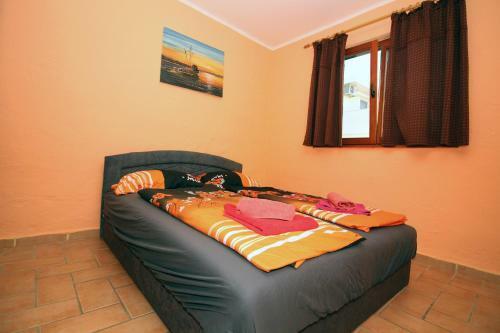 Hostal 4 Bedroom Guest House In Tisno