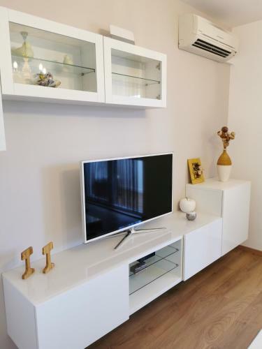 Apartment She022
