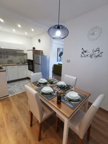 Apartment She022