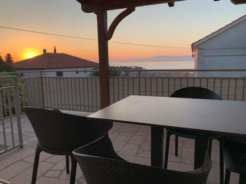 Tara?s Apartman Supetar