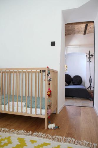 Apartamento Bem6 Romhostel: Teljes Lak�s Saj�t Terasszal