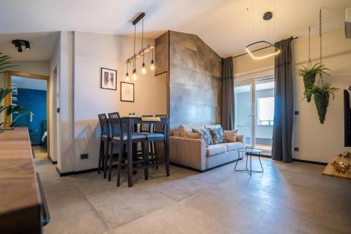 Apartments M