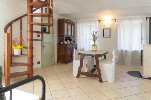 B&B 503 Di Alessio E Orsola